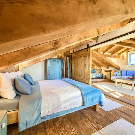 Heritage Aquamarine Villa *