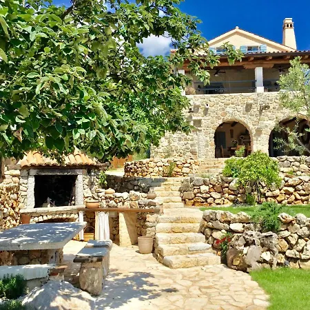 Heritage Aquamarine Villa *