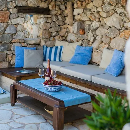 Heritage Aquamarine *