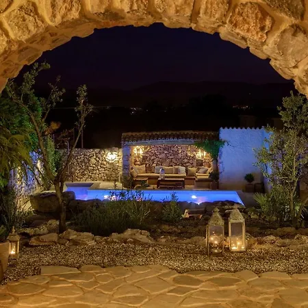 Heritage Aquamarine Villa *