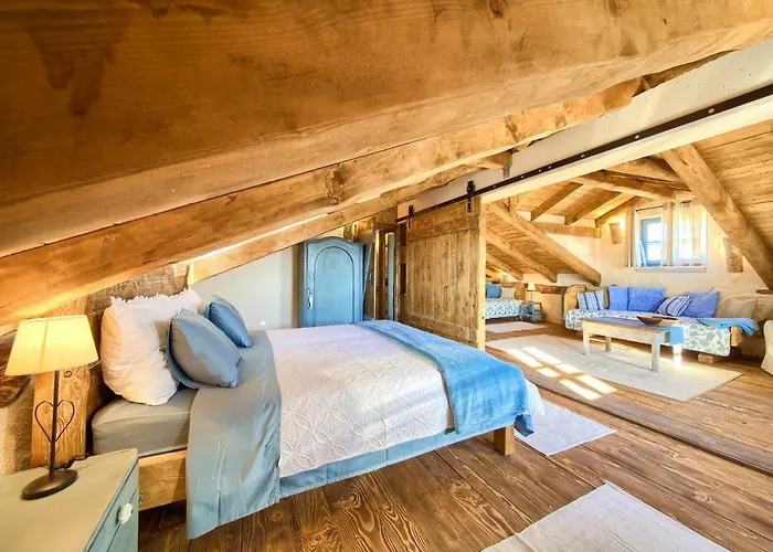 Heritage Aquamarine Villa *